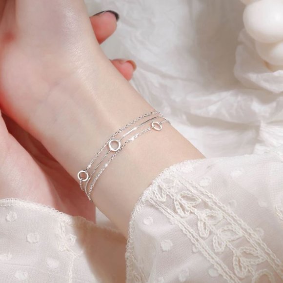 Dainty 925 Sterling Silver Circle Chain Bracelet - Picture 3 of 6